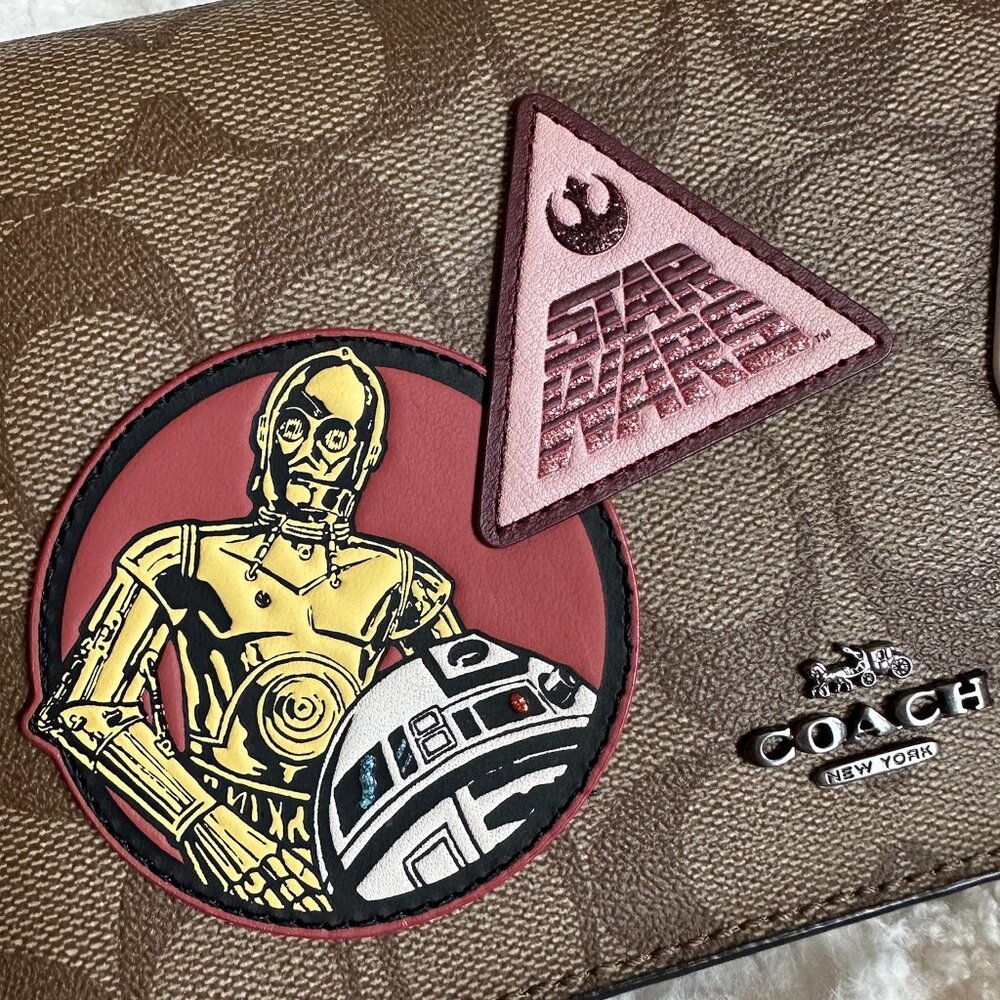 NWT! Coach F88921 Star Wars Hayden Foldover Crossbody Clutch In Signature Canvas - Picture 2 of 14